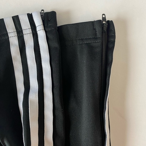 Adidas Climalite Women's Track Pants Three Stripes Black White Ankle Zip Sz M - Picture 7 of 11